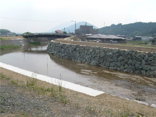 喜津対河第1号の1 （一）肱川水系　久米川　津波対策等緊急河川構造物改修工事
