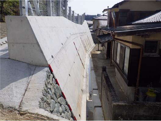 防急砂第35号の1　（急）深井地区急傾斜地崩壊対策工事