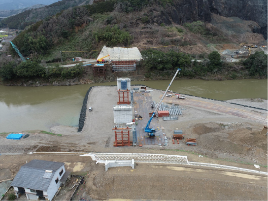 肱下激第５号の６他 （一）肱川水系肱川 肱川激甚災害対策特別緊急工事他（受注者希望型ICTモデル工事）