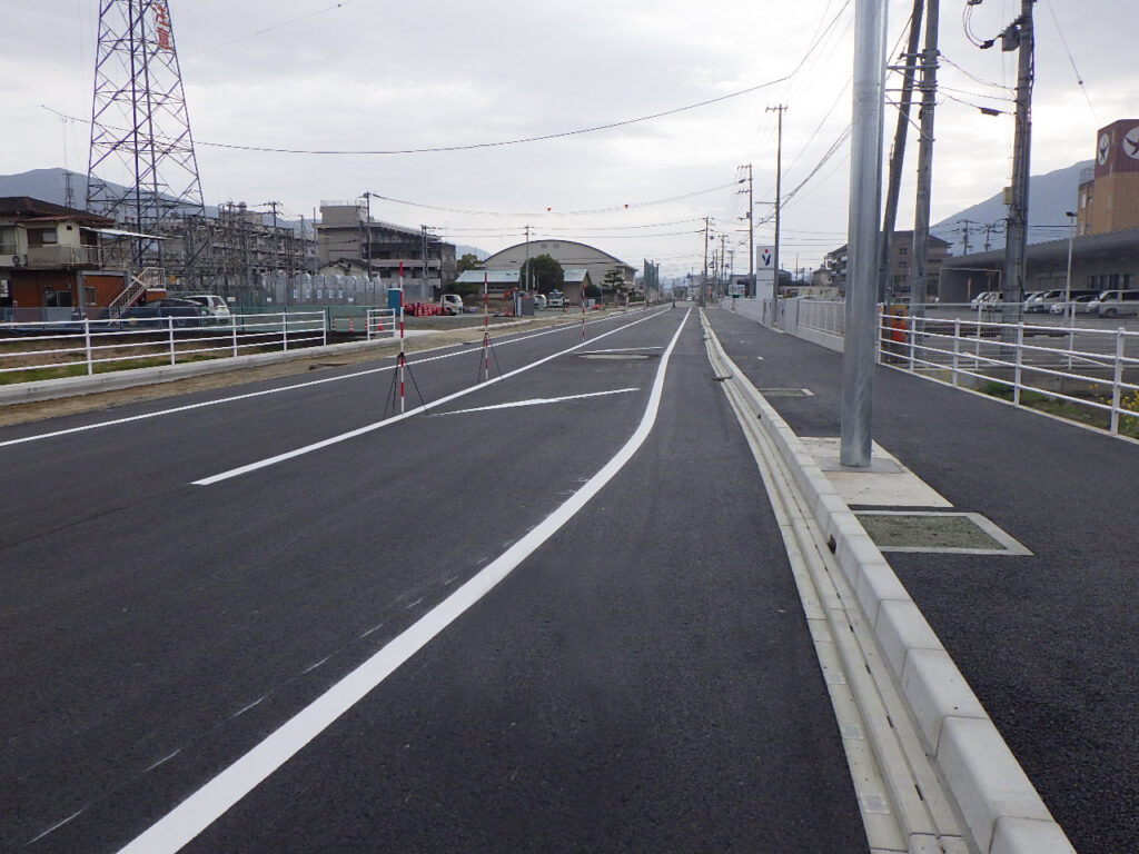 大都第35号　街路若宮東大洲線道路整備工事