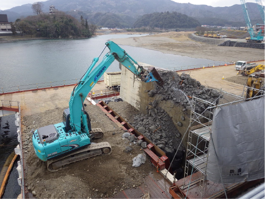 平成29-30年度　肱川橋撤去第2工事