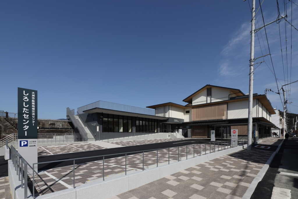 「大洲市肱南地域交流センター新築工事」の竣工式　神事が執り行われました